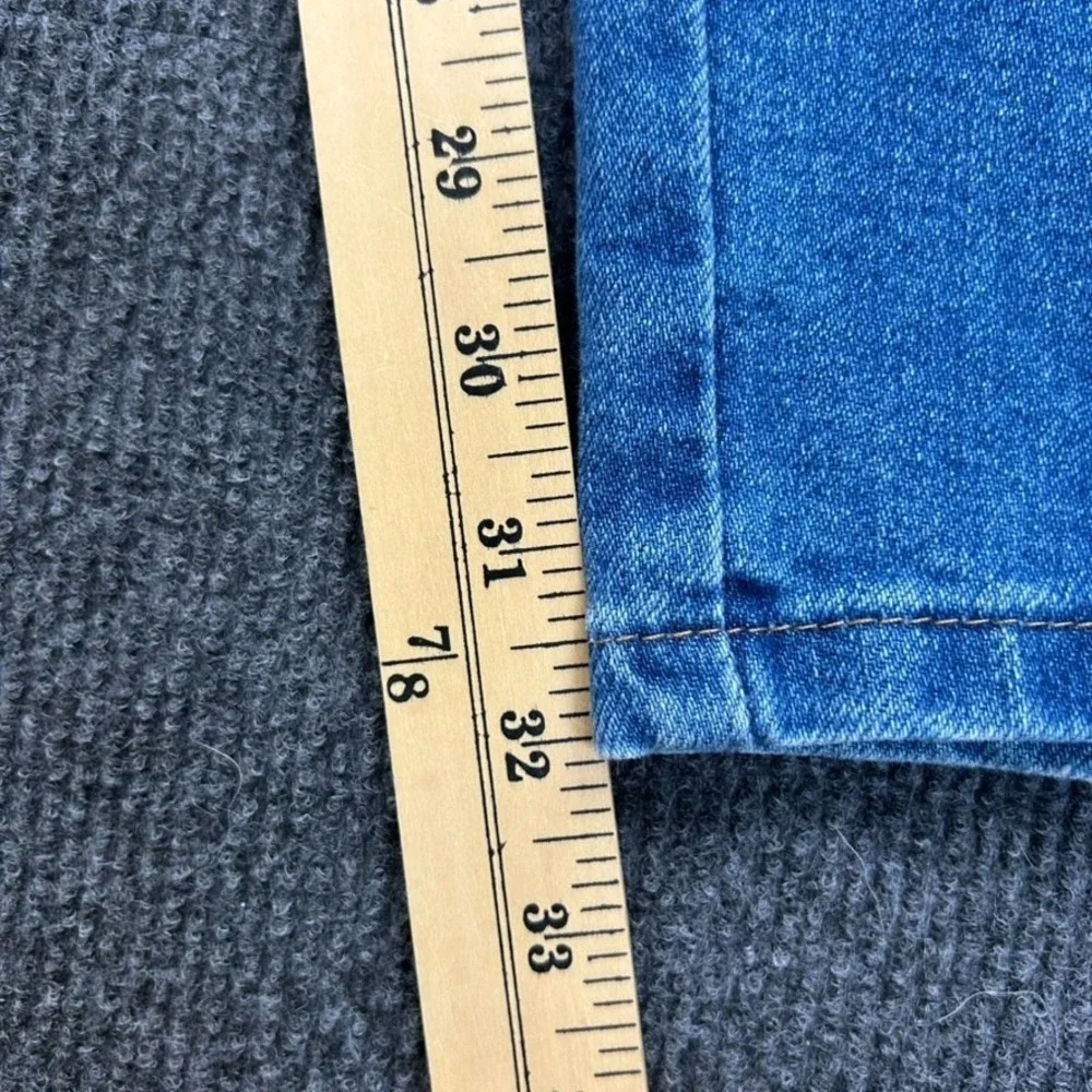 Wrangler Rugged Wear Jeans Mens 44x32 Blue Medium Wash Straight Denim Cowboy